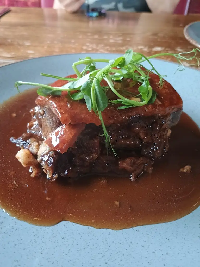 Collin Moore_The Jolly Drovers_Castleside_review