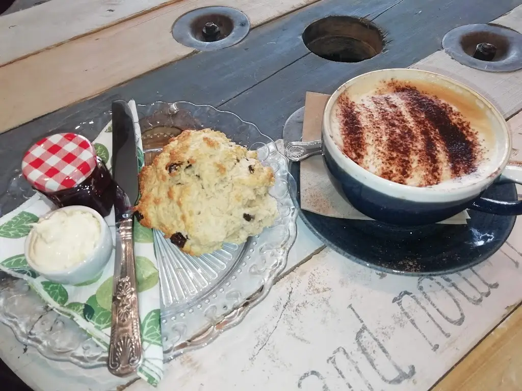 Menu_Granny B's_Castleside_image_7