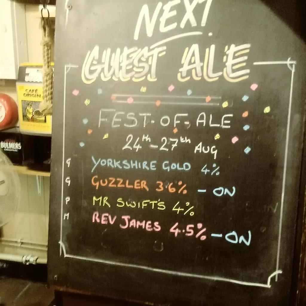 Menu_Old Hare & Hounds_Anstey_image_4