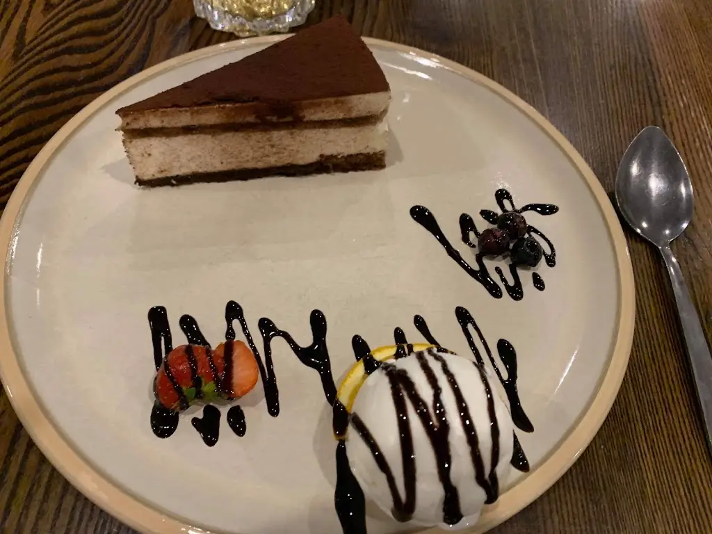 Menu_La Piazza Restaurant_Chapel Saint Leonards_image_5