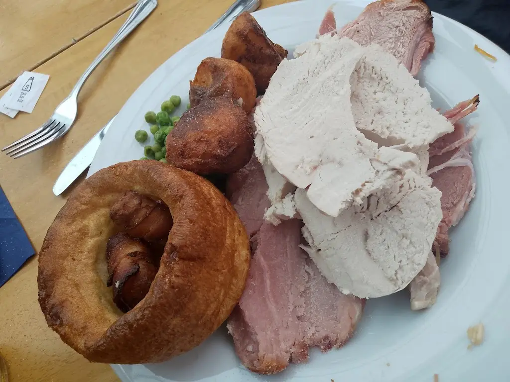 Ve leonard_JW's Bar & Grill_Chapel Saint Leonards_review