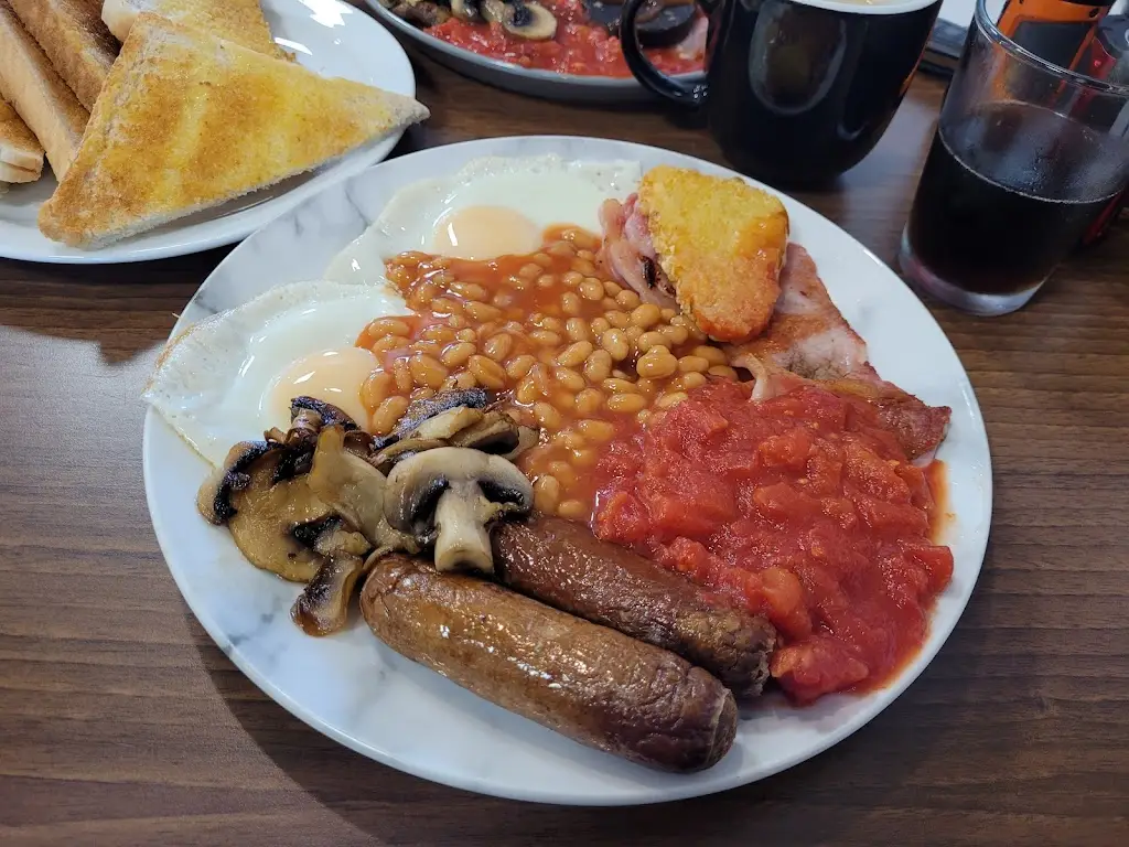 Menu_Trunch Cafe & Restaurant_Chapel Saint Leonards_immagine_1