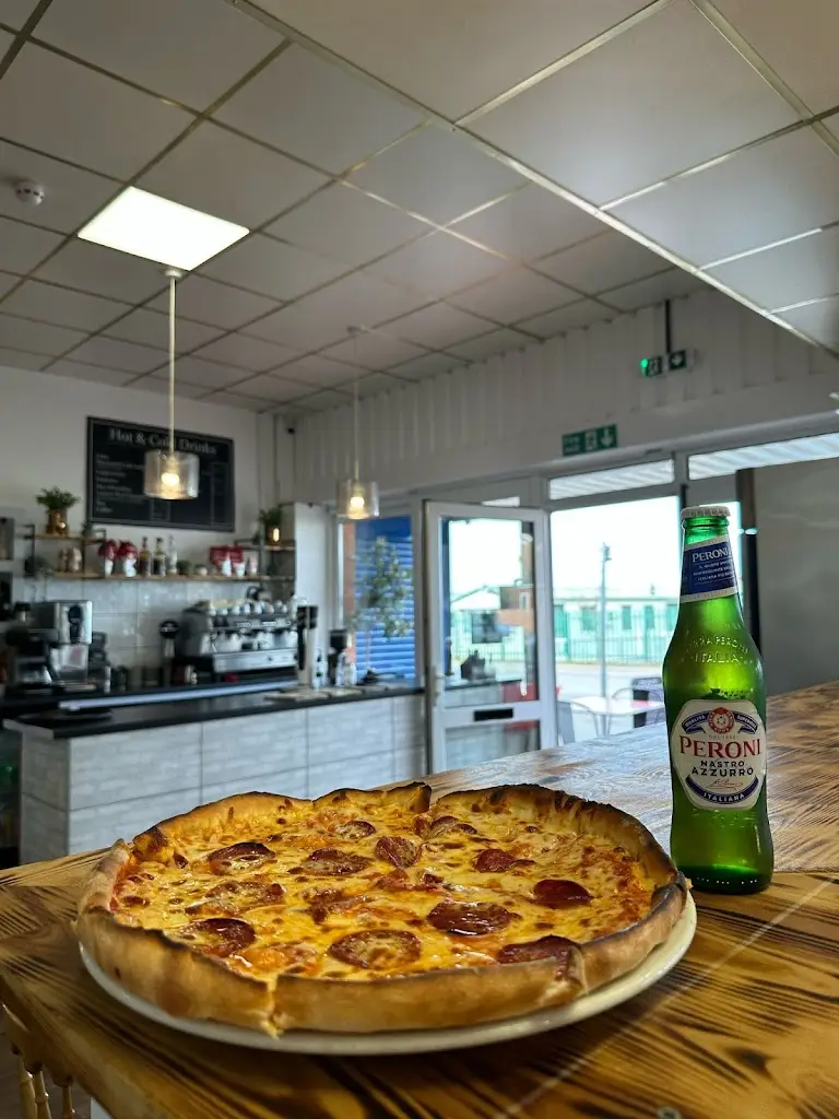 Trunch Cafe & Restaurant_Chapel Saint Leonards_slider_image_3