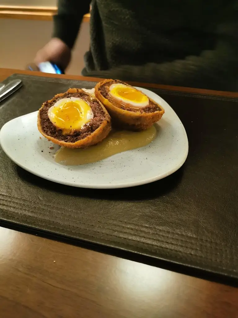 Menu_The Heifer_Catterick_image_5