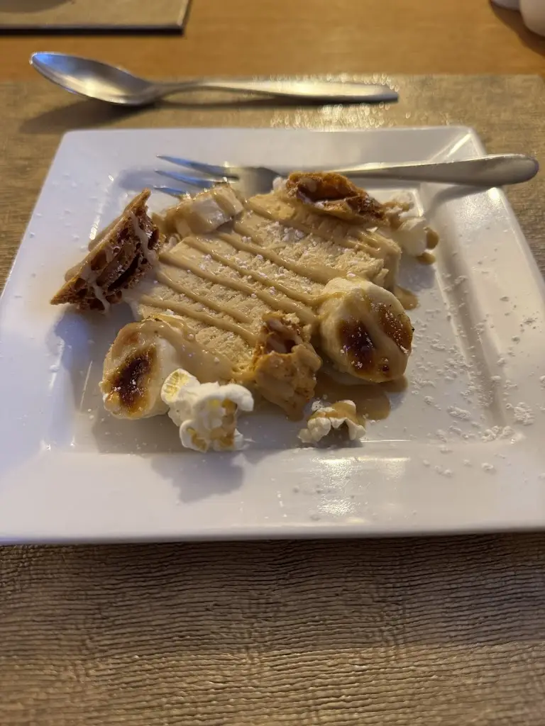 Tracy Irwin_The Heifer_Catterick_review