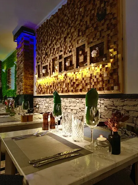 La Fiaba Del Mediterraneo_Caterham_slider_image_1