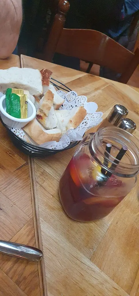 Menu_Casa Lola_Caterham_image_8