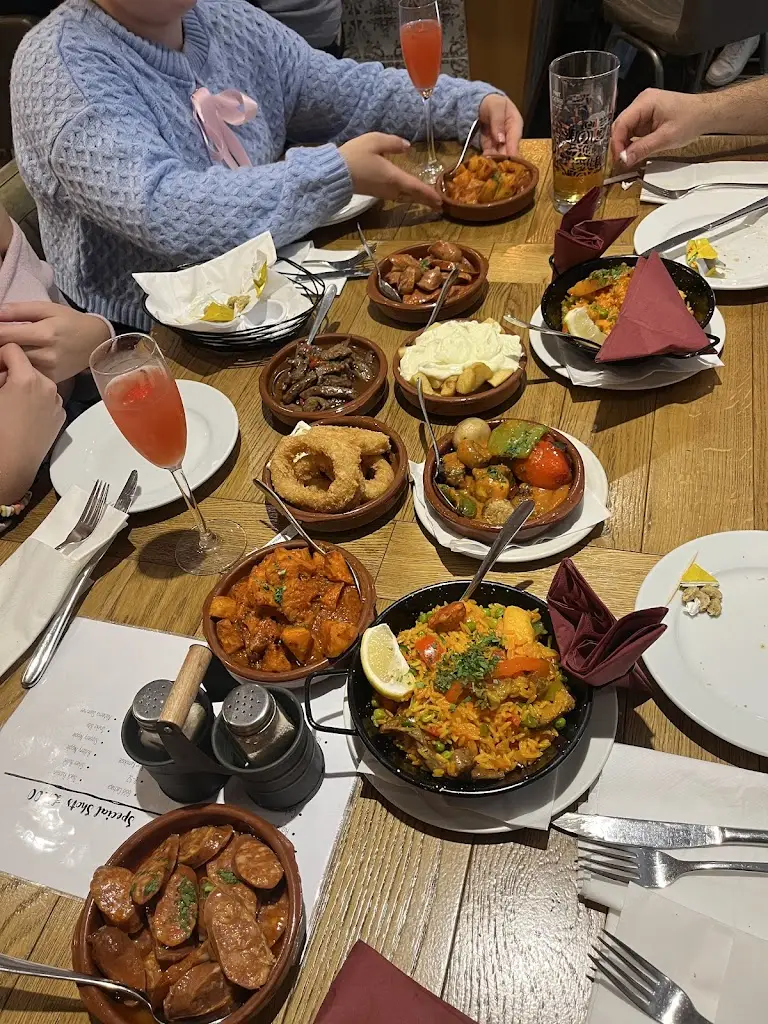 Dagmara Samko_Casa Lola_Caterham_review