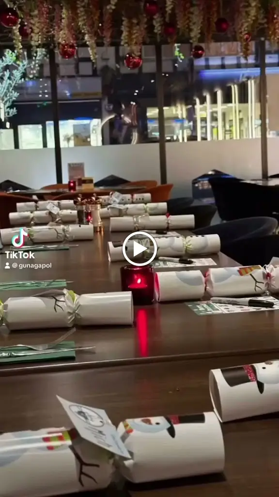 Whyteleafe Grill & Bar, Caterham_Caterham_slider_image_2