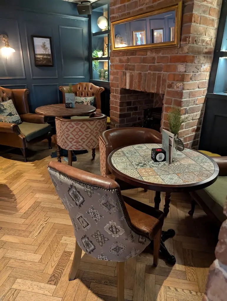 Greg Jeffrey_Boundary on The Green_Caterham_review