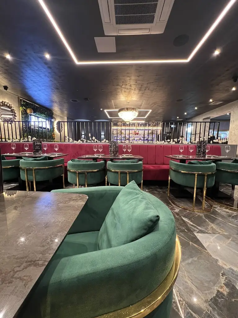 Warship F496_Pasha BBQ and Cocktail Bar_Caterham_review