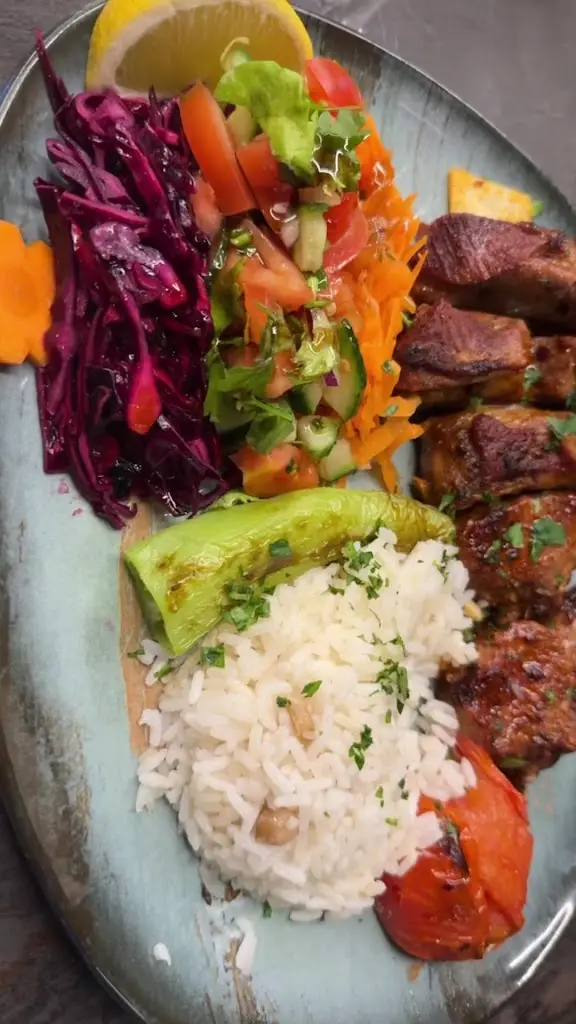 Pasha BBQ and Cocktail Bar_Caterham_slider_image_2