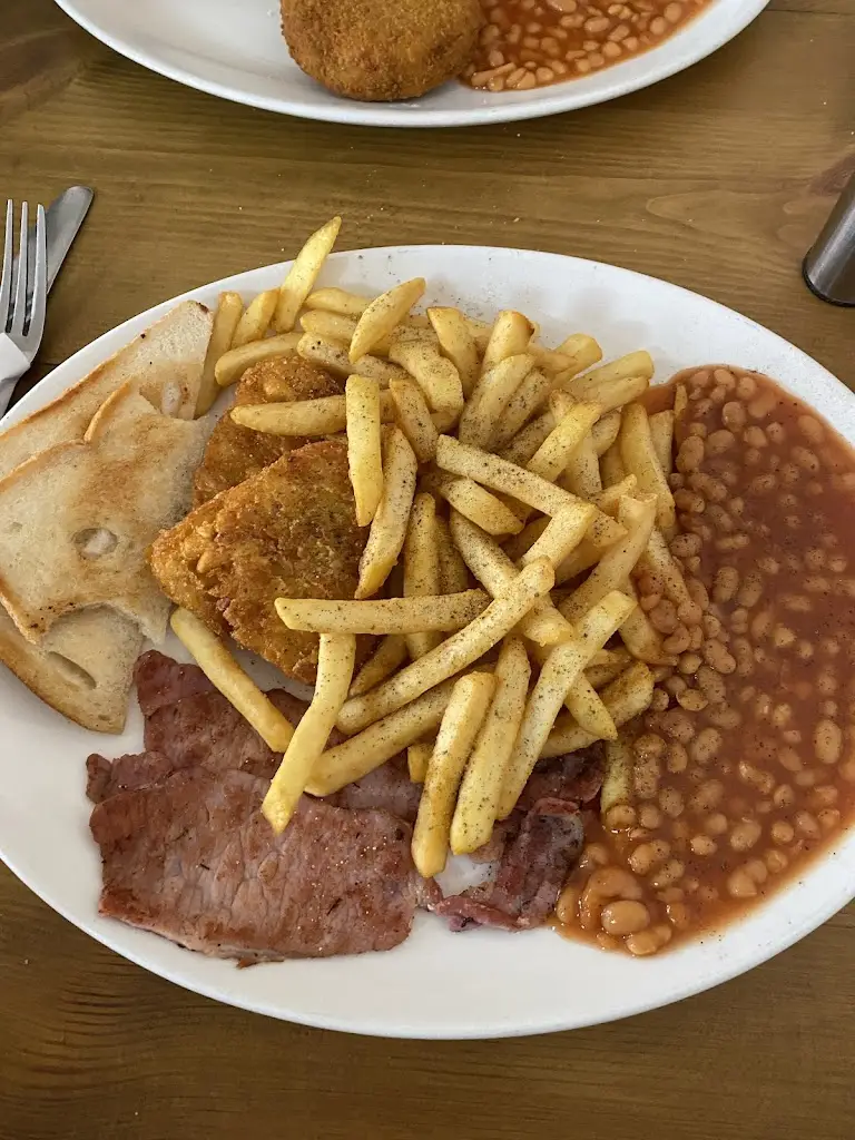 Sophie Murray_Caterham Cafe & Bistro_Caterham_review