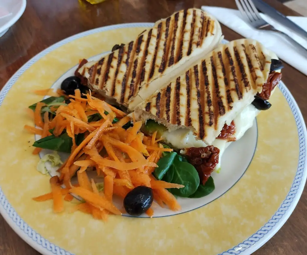 Menu_Caffe Bambino_Caterham_image_2