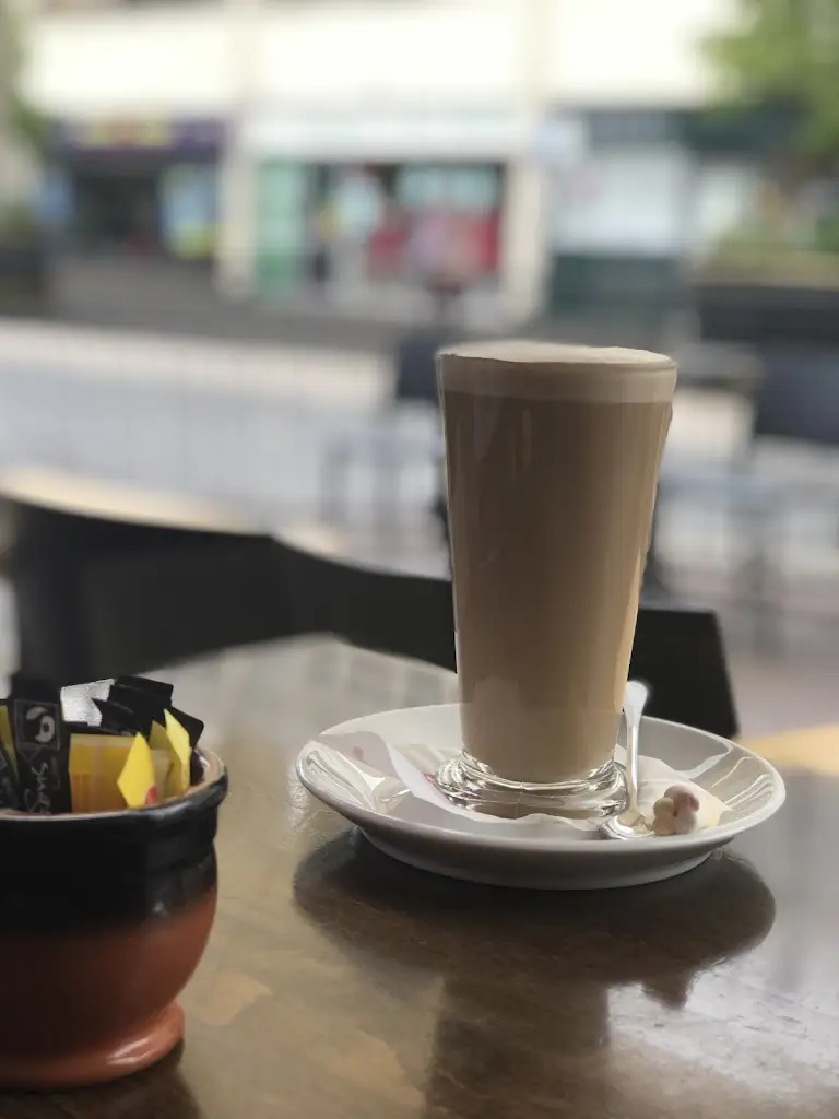 Menu_Caffe Bambino_Caterham_image_3