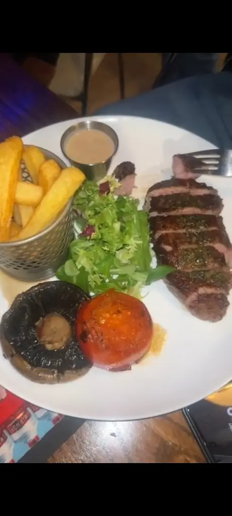 Di Des_The Caterham Arms_Caterham_review