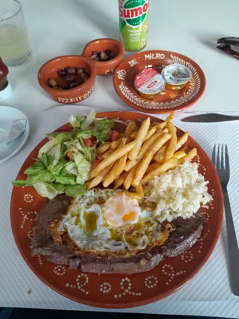 Lauren_A Tasquinha da Maria_Chard_review