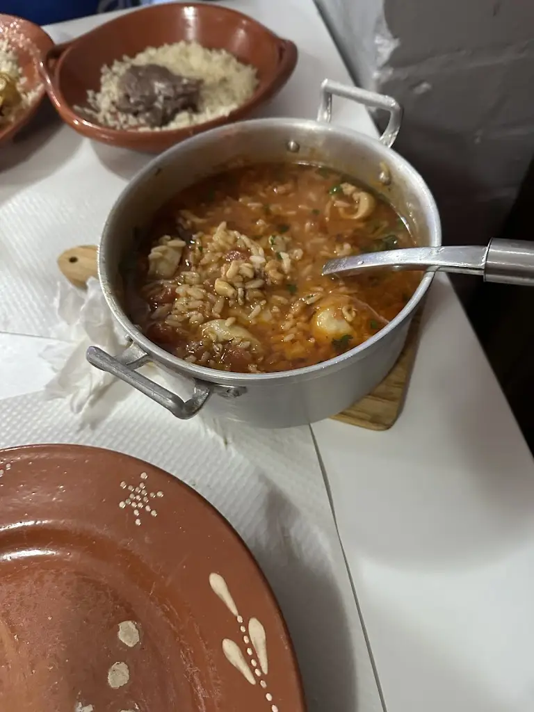 Leticia Ribeiro_A Tasquinha da Maria_Chard_review