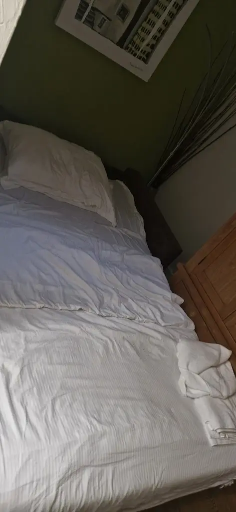 Tammy Binnie_Bath House Hotel & Restaurant_Chard_review