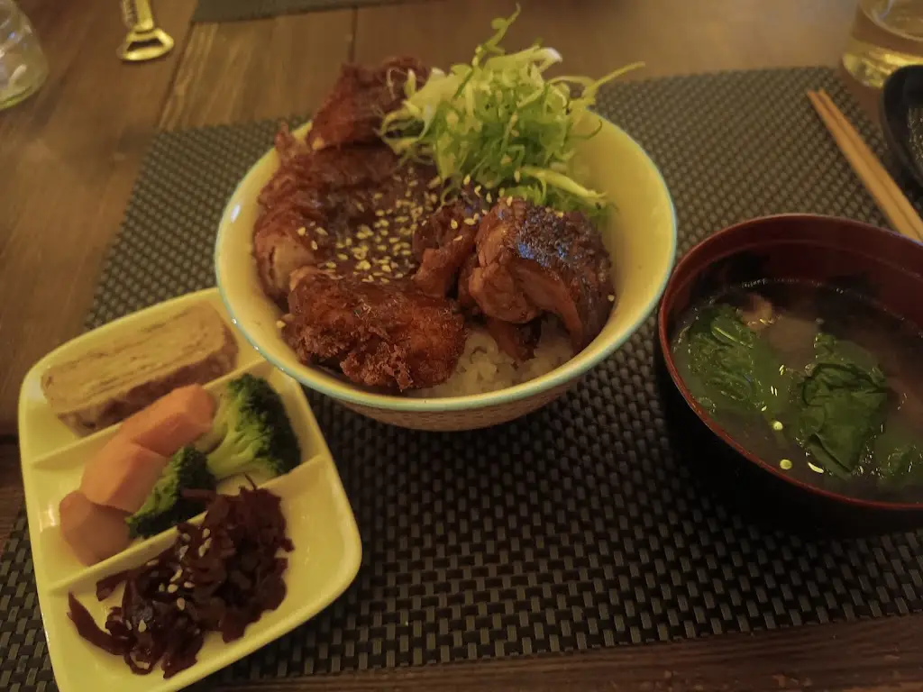 Naomi Garner_Kinori_Chard_review