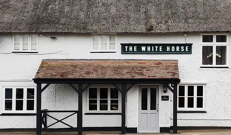 The White Horse_Arlesey_slider_image_1
