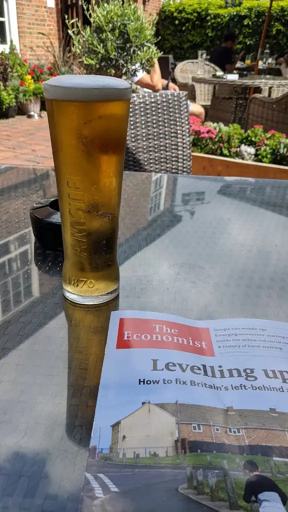 Menu_The Greyhound Inn_Chalfont Saint Peter_image_5