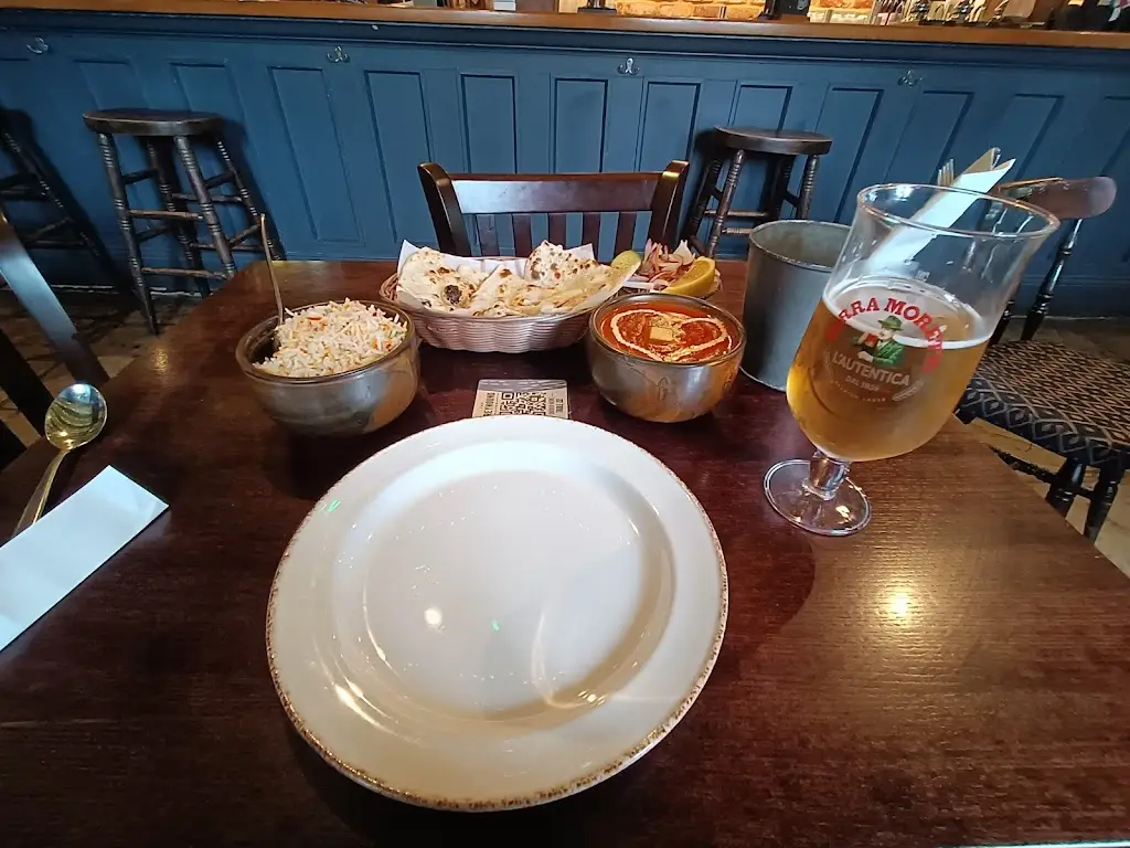 Anthony Owens_The Greyhound Inn_Chalfont Saint Peter_review