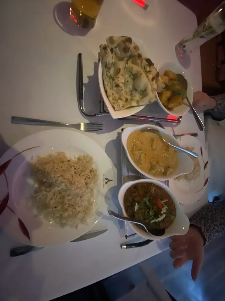 David Tuffin_Saffron Lounge Former Spice Restaurant_Chalfont Saint Peter_review