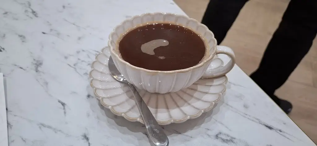 Cathy Evatt-Davey_Muna Cafe & Bistro_Chalfont Saint Peter_review