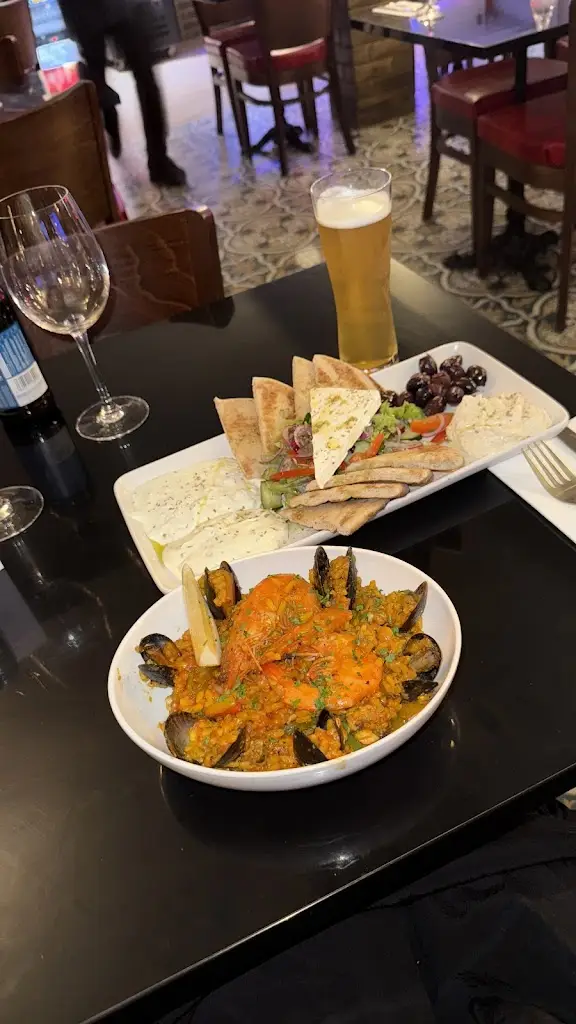 Jessica Mackenzie_The Vyne Lounge and Grill_Arlesey_review