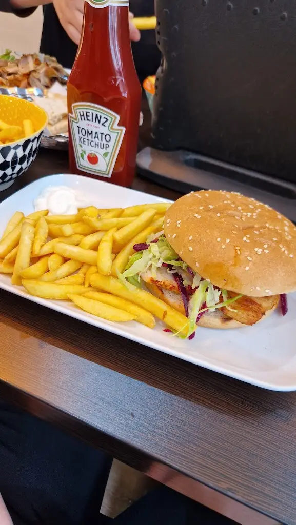 Gui Rodrigues_Flames & fries_Chalfont Saint Peter_review