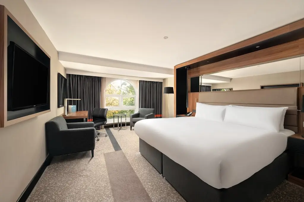 Crowne Plaza Gerrards Cross by IHG_Chalfont St Giles_slider_image_3