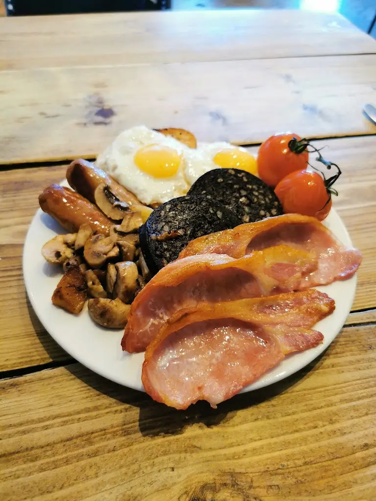 Chris Broad_The Deli_Chalfont St Giles_review