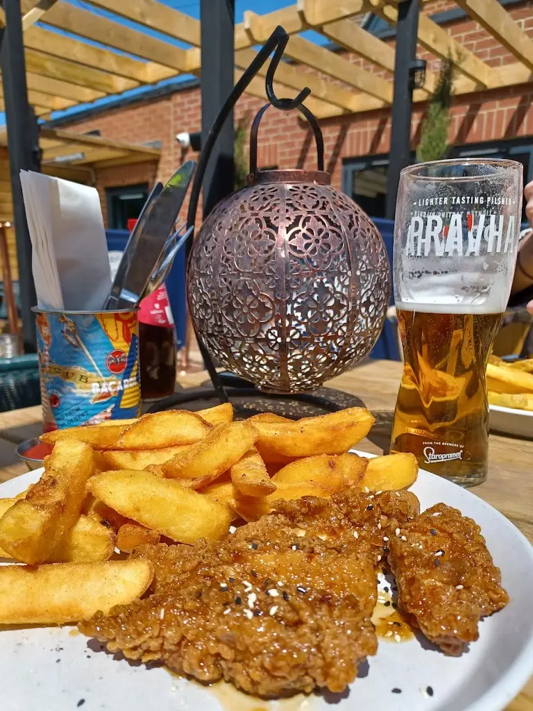 Mark Thomas_The Local_Chartham_review