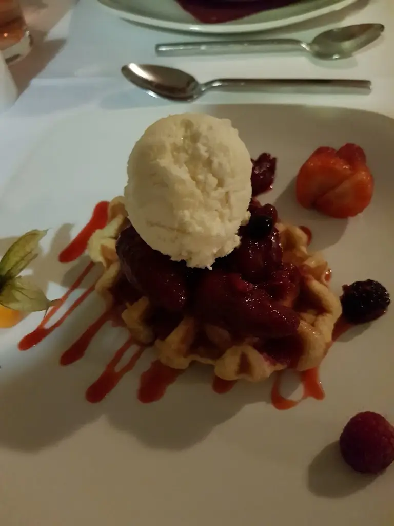 Menu_The Old Well Restaurant_Chartham_image_5