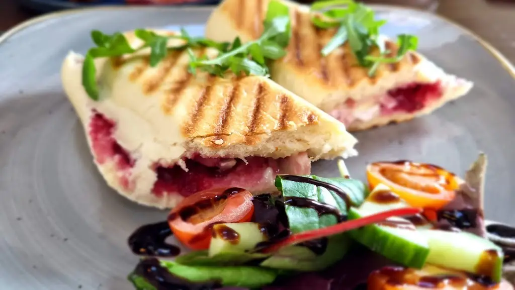 Menu_Vintage Birdcage Cakery on the Bridge_Charfield_image_6