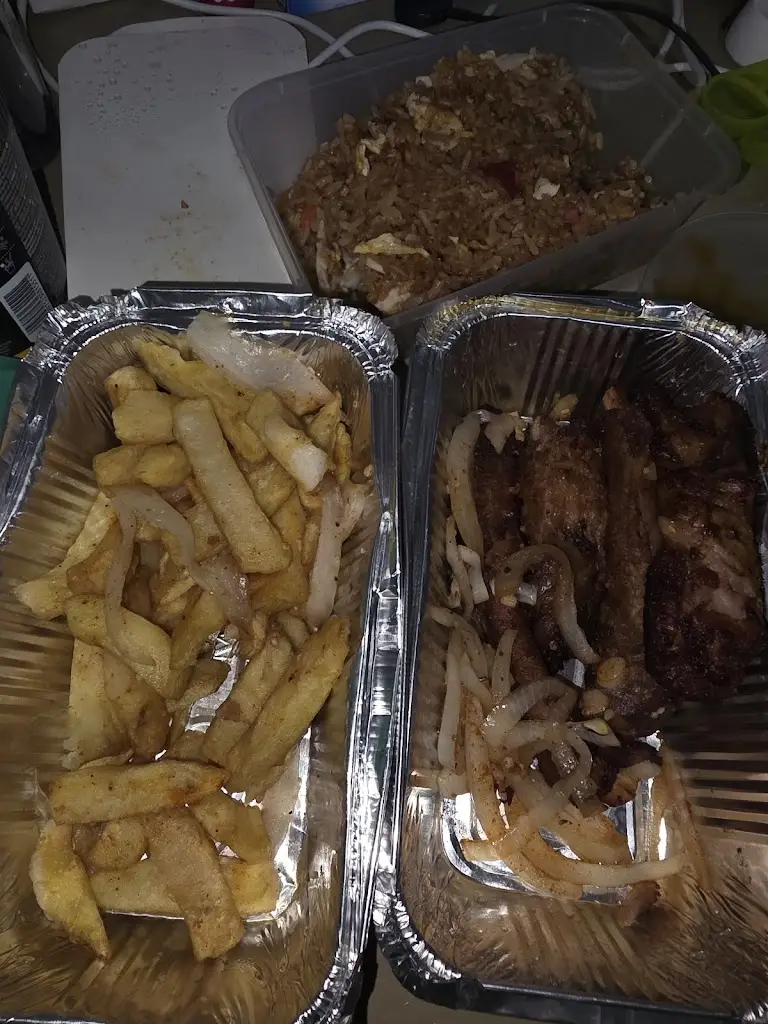 J M_Chopsticks Chinese Takeaway_Charfield_reseña