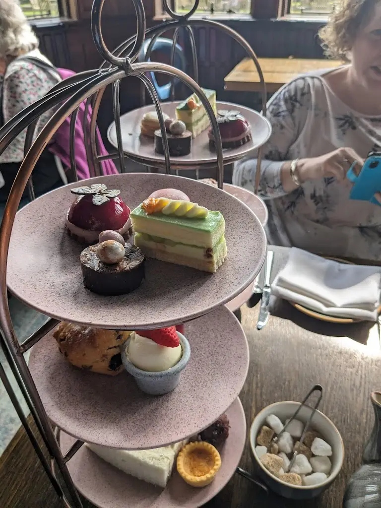 Menu_De Vere Tortworth Estate Restaurant_Charfield_image_3