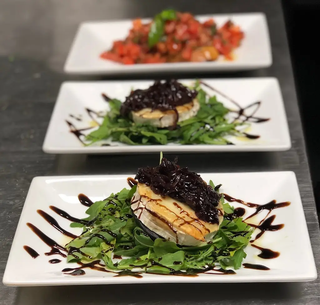 Della Casa_Charfield_slider_image_3