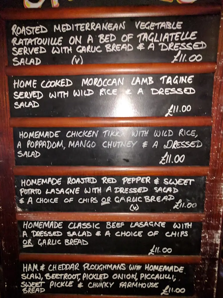 Menu_The Huntsman_Charfield_image_3