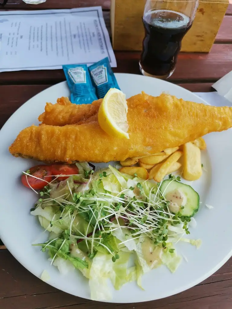 Menu_The Huntsman_Charfield_image_5