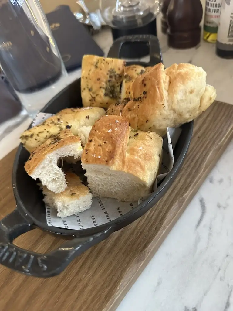 Matthew Tyers_Marco's New York Italian South Gloucestershire_Charfield_review