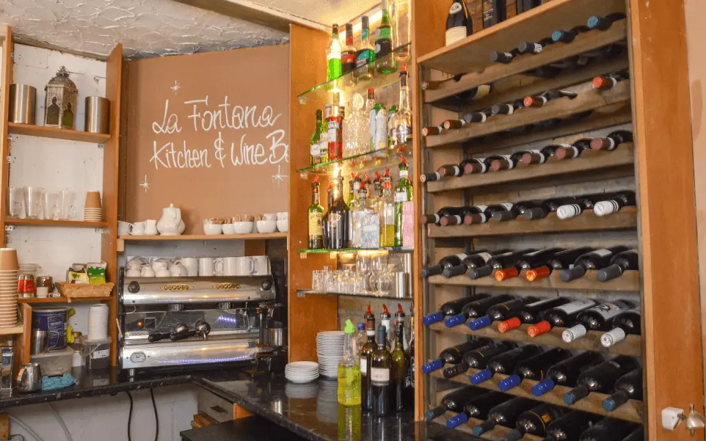 La Fontana Restaurant & Wine Bar restaurante en Charvil