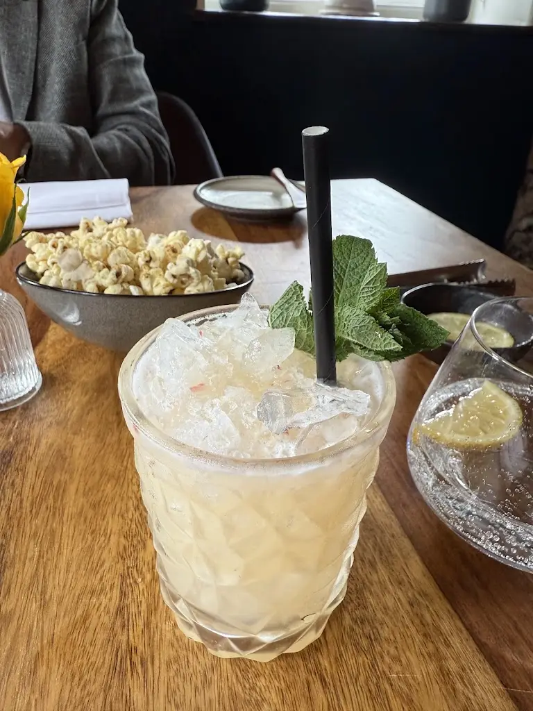 O L_Orwells Restaurant_Charvil_review