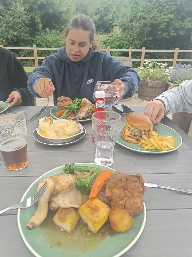 Menu_Heron on the Ford_Charvil_image_6