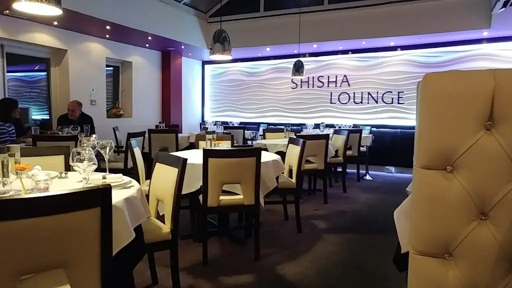 Haweli restaurante en Charvil