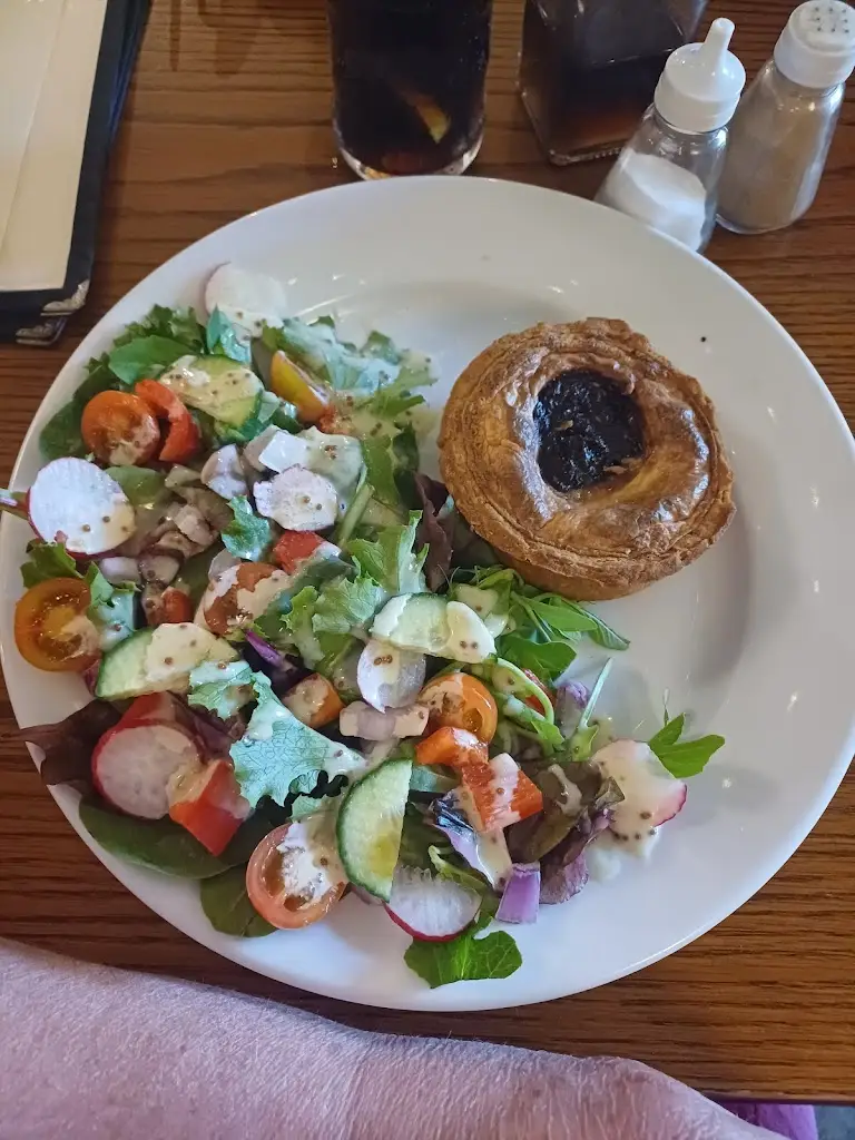 Lel Tracey_The George_Charmouth_recensione