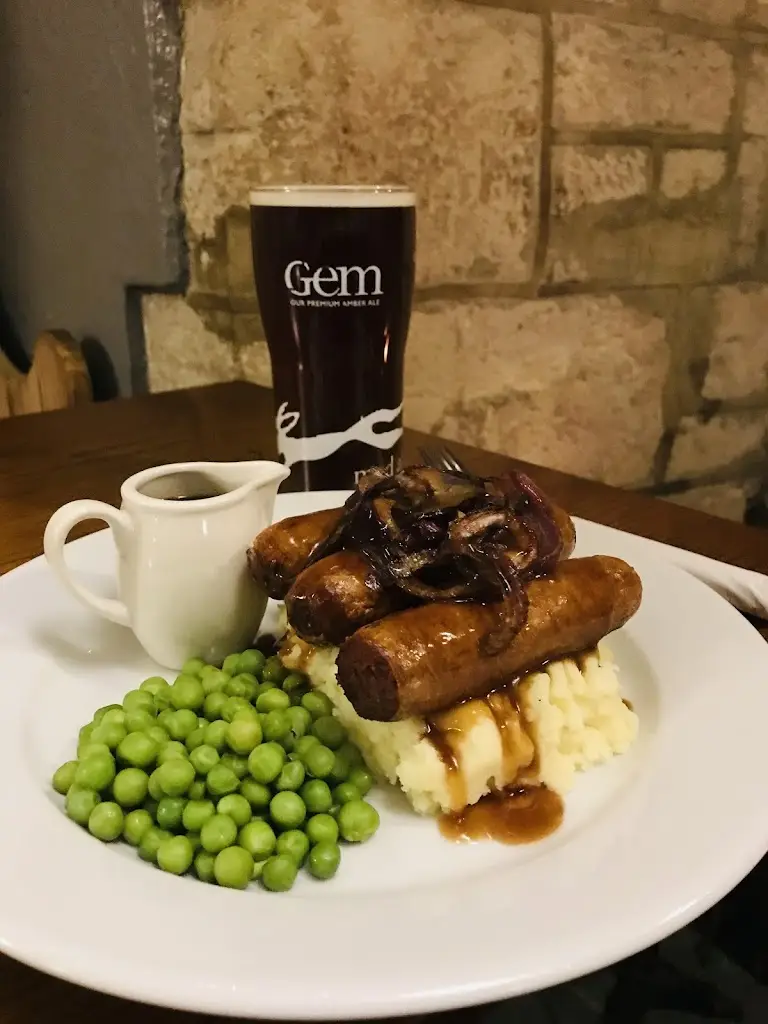 The George_Charmouth_slider_image_2