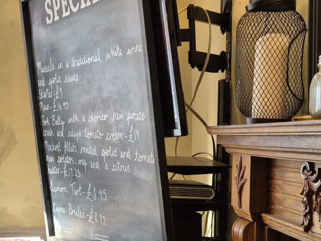 Menu_The Royal Oak Inn_Charmouth_image_3