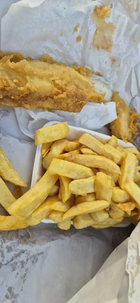 William connolly_Charmouth Fish Bar_Charmouth_review